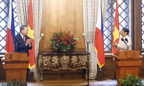 Tuyên bố chung về quan hệ Đối tác Chiến lược Tăng cường giữa Cộng hòa Philippines và Cộng hòa xã hội chủ nghĩa Việt Nam