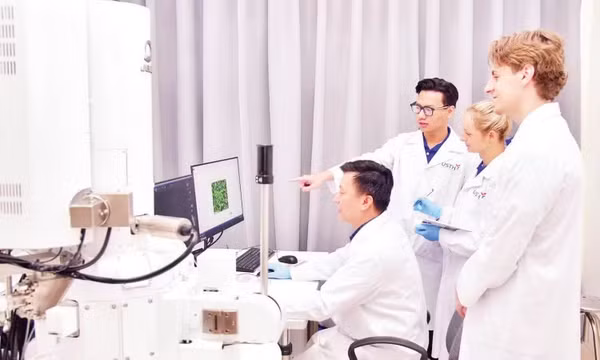 Hợp tác quốc tế, tiến tới làm chủ công nghệ