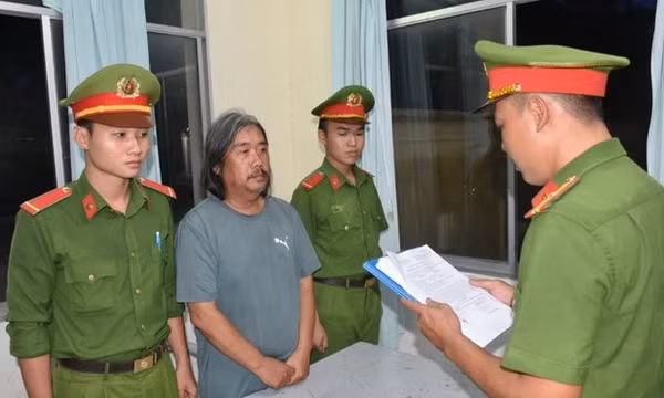 Bắt tạm giam bị can phóng hỏa công ty khiến 2 người tử vong