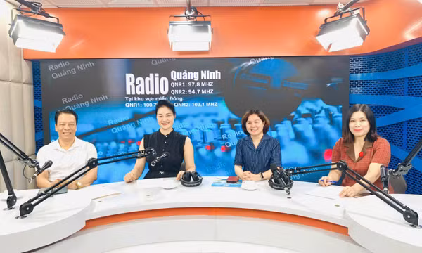 Giữ nếp nhà trong kỷ nguyên số