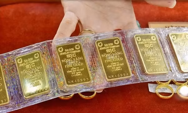 Từ 1/7/2026, mua bán vàng miếng phải nộp thuế thu nhập cá nhân