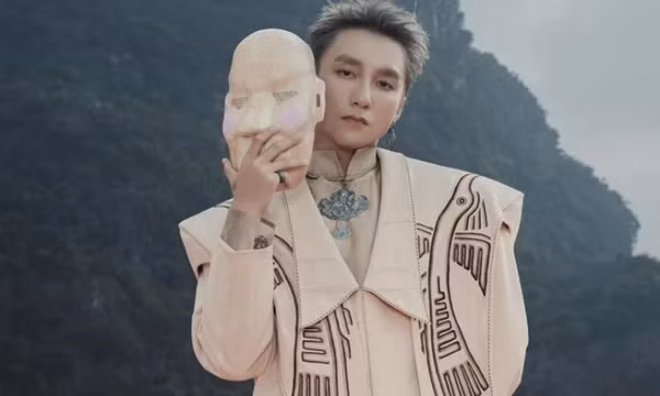 Ê kíp Sơn Tùng M-TP xin lỗi nghệ sĩ Lê Giang vì đã 'tham khảo' ngôn ngữ tạo hình từ tác phẩm Tàn chỉ