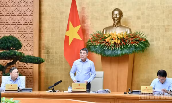 Tập trung chỉ đạo, khẩn trương hoàn thiện các dự án luật, nghị quyết, bảo đảm tiến độ và chất lượng