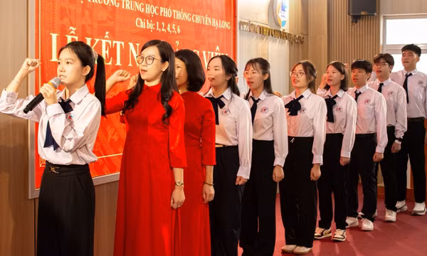 Phản bác thông tin tuổi trẻ Quảng Ninh "Nhạt Đảng, phai Đoàn, xa rời chính trị" - Bài 1: Chọn dấn thân, chọn cống hiến