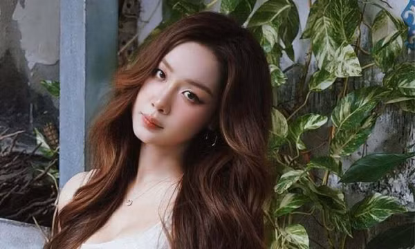 Hoa hậu Bảo Ngọc lên tiếng về nghi vấn sửa thư đỗ thạc sĩ trường top đầu thế giới