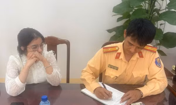 Khánh Hòa: Phát hiện, xử lý trường hợp vượt đường ngang khi đèn đỏ đã bật sáng