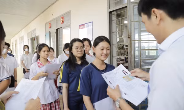 Bộ Y tế yêu cầu hỗ trợ, xác nhận kịp thời thí sinh bị bệnh, tai nạn trong kỳ thi THPT