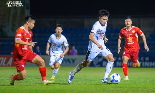 Cuộc đua trụ hạng V.League: Đà Nẵng sáng cửa, Becamex TPHCM nguy hiểm