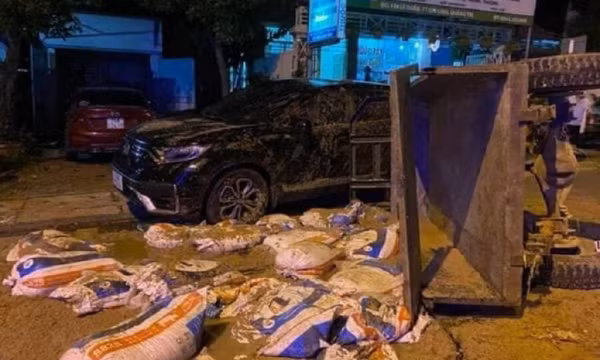 Tai nạn liên hoàn ở Quảng Trị, một người tử vong