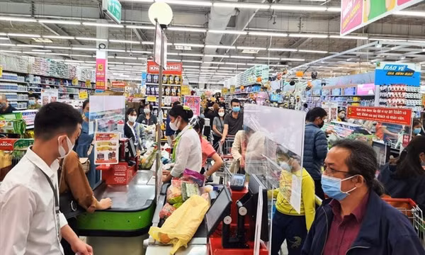 Không để chỉ số giá tiêu dùng tiếp tục giảm làm "đóng băng" dòng tiền