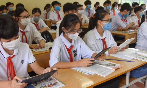 Tật khúc xạ học đường: Cách nhận biết và phòng tránh