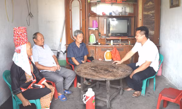 Bài 3: “Mở rộng cửa” cho những cán bộ dám nghĩ, dám làm, dám đột phá