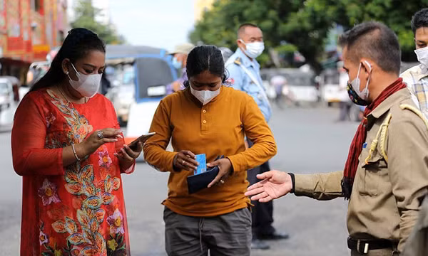 Phnom Penh cấm tất cả người chưa tiêm vaccine đến địa điểm công cộng