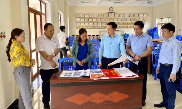 Củng cố, tăng cường mối quan hệ mật thiết giữa Đảng, Nhà nước với Nhân dân