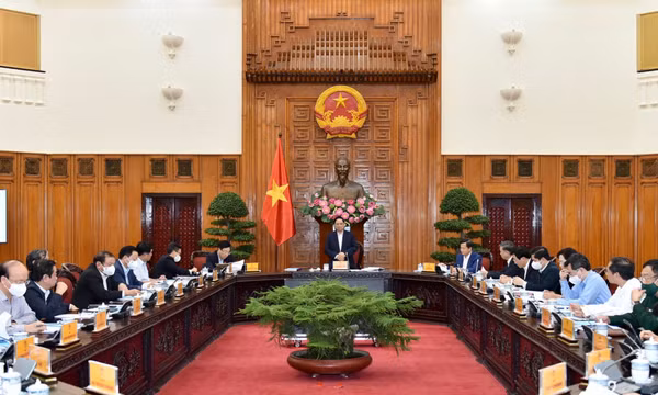 Khẩn trương hoàn thiện dự thảo Chương trình phục hồi và phát triển kinh tế - xã hội bảo đảm hiệu quả, khả thi
