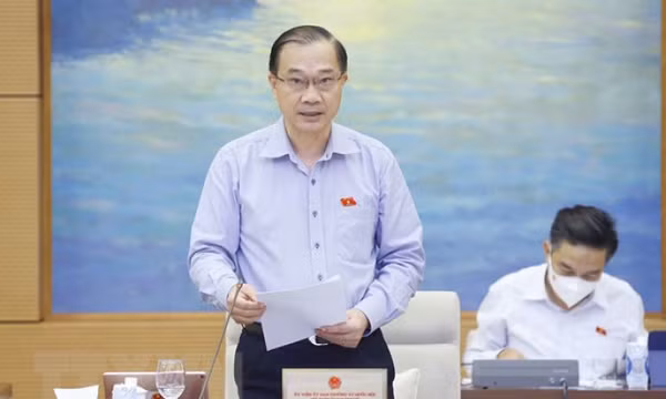 Quyết liệt cơ cấu lại, đẩy nhanh quá trình phục hồi nền kinh tế