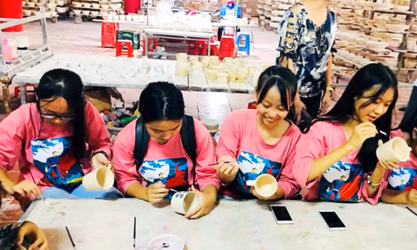 Về thăm làng gốm sứ Đông Triều
