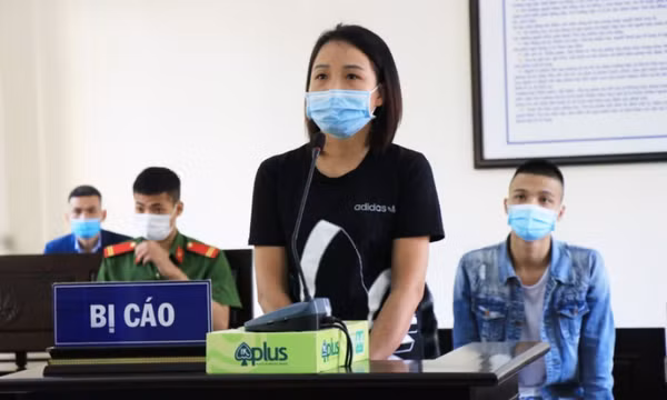 Đi thăm bạn trai đang bị Covid-19, cô gái lĩnh 20 tháng tù