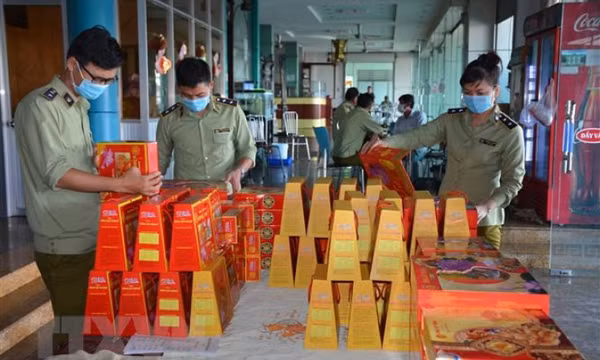 Cao điểm chống buôn lậu những tháng cuối năm và dịp Tết Nguyên đán