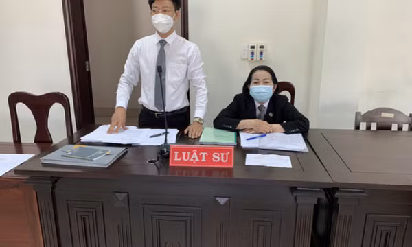 Tòa xem xét dấu hiệu tội lây truyền HIV của thầy giáo dâm ô học sinh