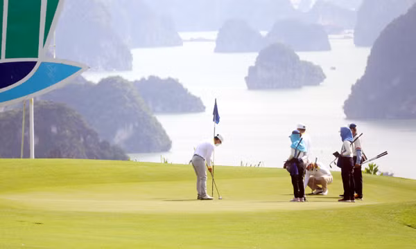 Khai mạc Giải golf Quảng Ninh mở rộng 2021 - Cúp truyền hình Quảng Ninh lần III