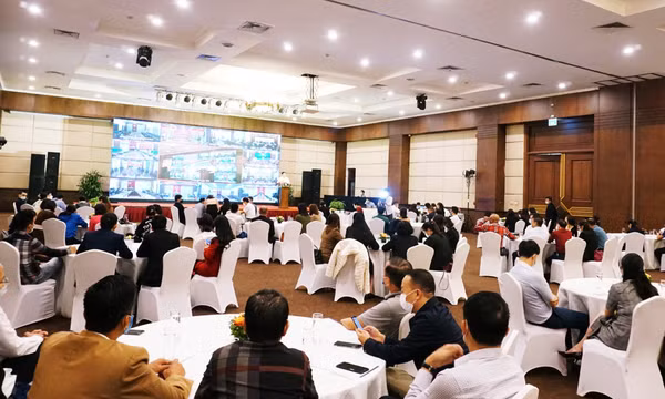 Hội nghị phổ biến Hướng dẫn tạm thời đánh giá an toàn phòng, chống dịch Covid-19 đối với các cơ sở kinh doanh du lịch
