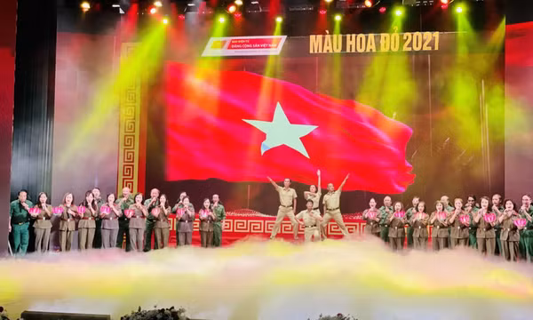 Chương trình nghệ thuật “Màu hoa đỏ” 2021 - Hào khí Việt Nam 