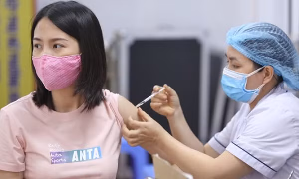 Hoàn thiện Dự thảo Chiến lược tổng thể ứng phó hiệu quả với COVID-19