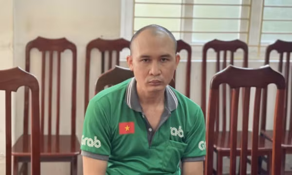 Cướp điện thoại rồi dùng tài khoản mạng xã hội của nạn nhân để lừa đảo