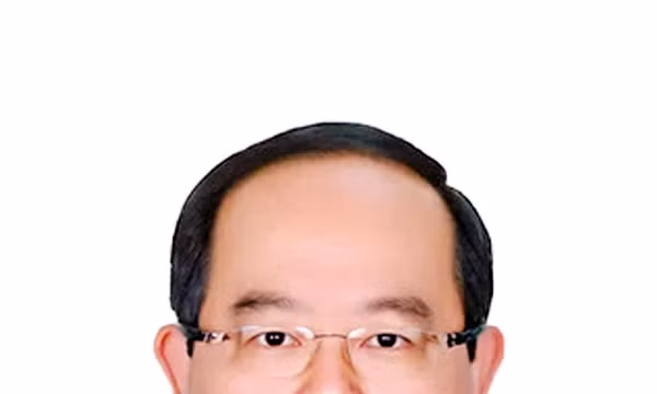 QUẢN MINH CƯỜNG