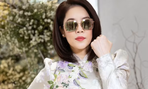 Livestream Hát để sẻ chia gây quỹ hỗ trợ người lao động nghèo thời dịch