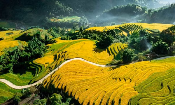 Khách quốc tế bình chọn 10 điểm chụp ảnh đẹp nhất Việt Nam