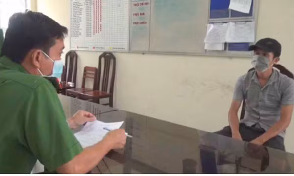 Làm giả phiếu xét nghiệm âm tính SARS-CoV-2, bán với giá "bèo"