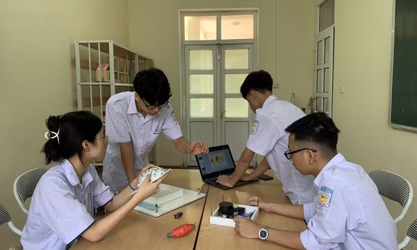 Khơi dậy niềm đam mê sáng tạo trong học sinh