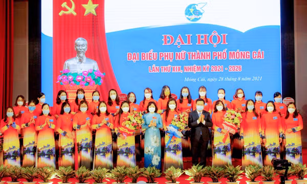 Đại hội đại biểu phụ nữ TP Móng Cái lần thứ XIX