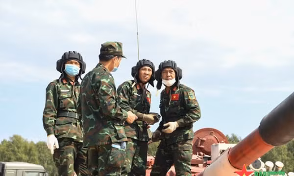 Đội tăng Việt Nam hoàn thành tốt nhiệm vụ trong trận đầu Army Games