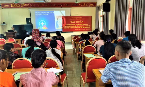 Bình Liêu chú trọng công tác chăm sóc SKSS/KHHGĐ 