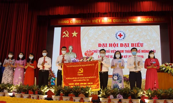 Đại hội Đại biểu Hội Chữ thập đỏ Thành phố Móng Cái lần thứ IX