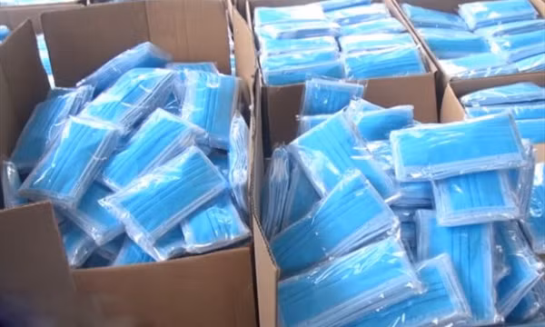 Phát hiện hơn 1 tấn khẩu trang tái chế không đảm bảo chất lượng 