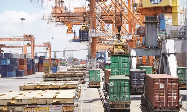 Không để xảy ra khủng hoảng kinh tế