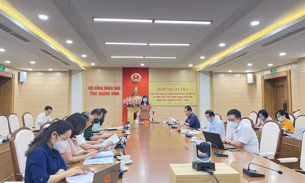 Ban Pháp chế thẩm tra báo cáo, dự thảo nghị quyết