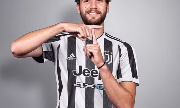 Juventus chiêu mộ thành công nhà vô địch EURO