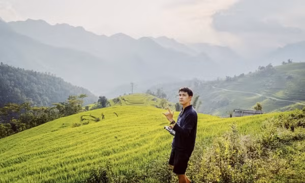 Travel blogger thấy may mắn vì 'mắc kẹt' ở Tây Bắc