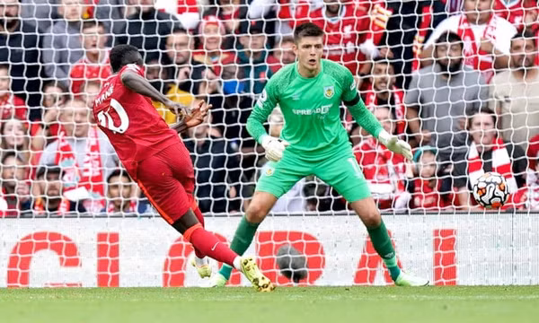 Liverpool giữ thành tích tuyệt đối ở Ngoại hạng Anh