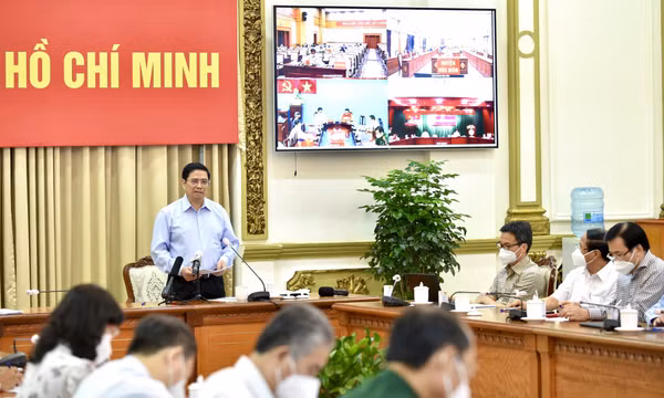 Củng cố vững chắc hơn, phát huy hiệu quả hơn 312 pháo đài chống dịch tại TPHCM