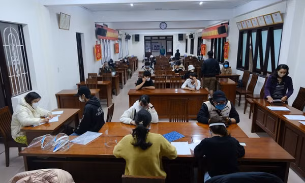 Xử lý 26 thanh, thiếu niên tụ tập "ngắm hoàng hôn"