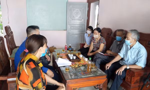 Nông dân Quảng Ninh tham gia bảo vệ an ninh Tổ quốc