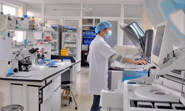 Bổ sung hơn 5.100 tỷ đồng mua vật tư, trang thiết bị, thuốc phục vụ phòng, chống dịch COVID-19
