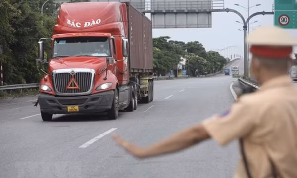 Quản lý chặt lái xe để tránh lây nhiễm dịch giữa các địa phương