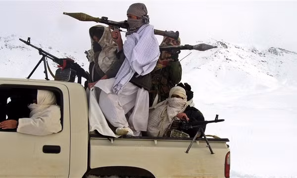 Chiếm lĩnh Afghanistan, Taliban ngồi trên kho báu gần 1.000 tỷ USD